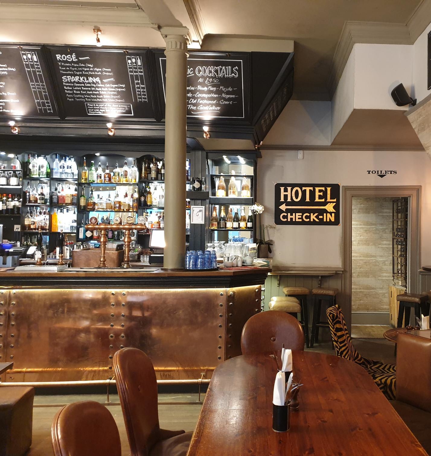 The Bull & Hide Interior